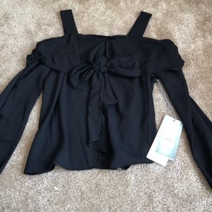💋NEW! IRIS LOS ANGELES BLACK COLD SHOULDER BLOUSE